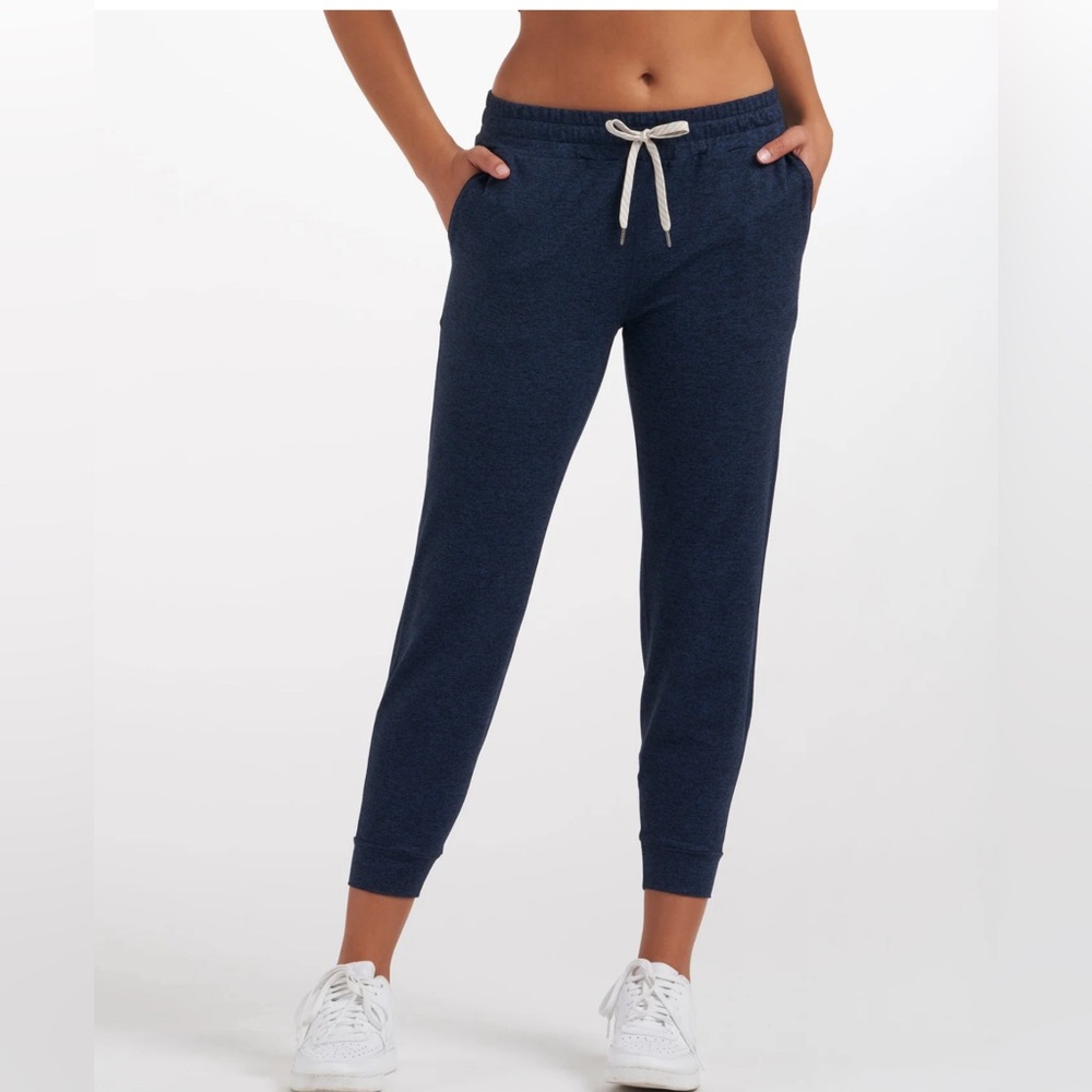 Vuori Performance Joggers